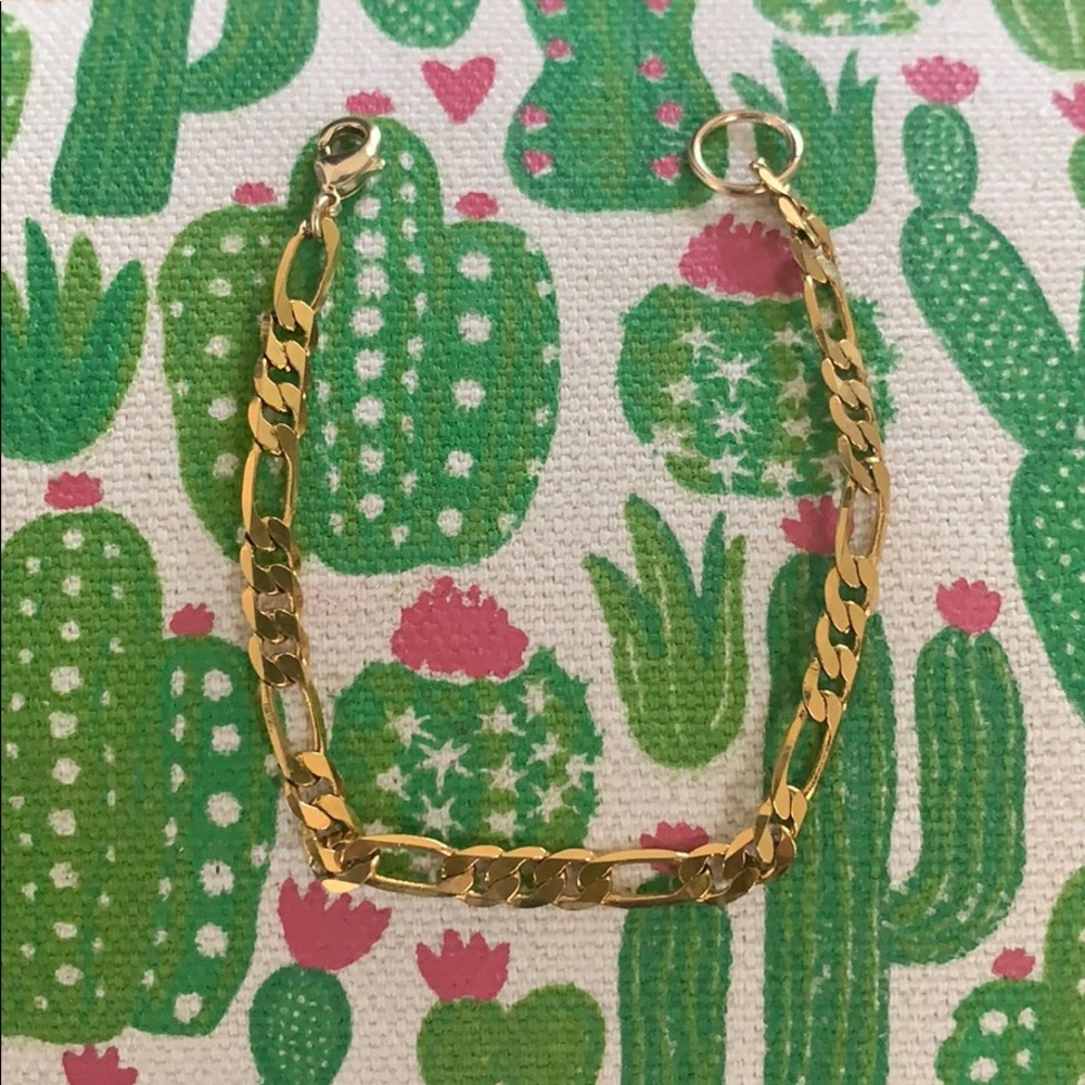 18K GOLD FILLED FIGARO CHAIN BRACELET